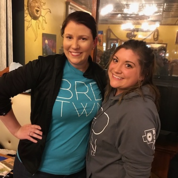 Meet your Posher, Lindsay - Picture 4 of 4